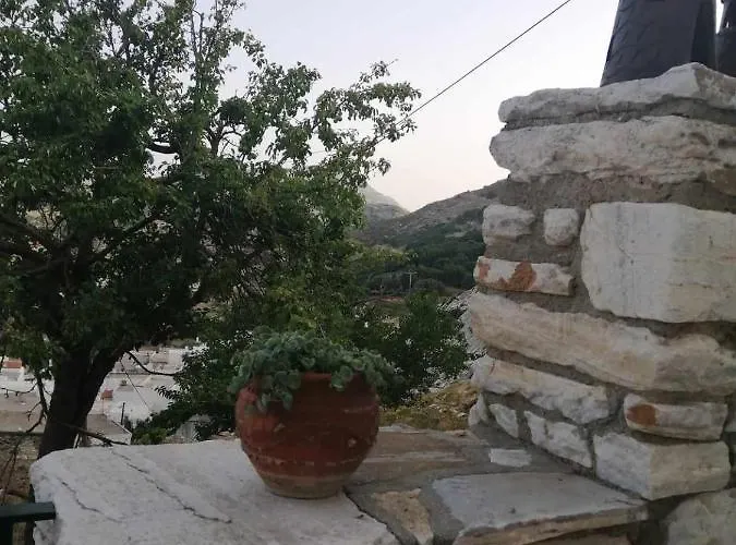 με θέα το χωριό & το όρος ζευς! Apartamento