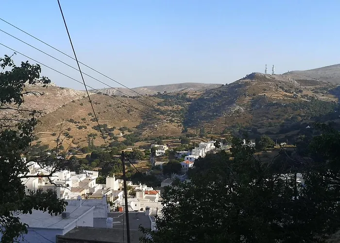 με θέα το χωριό & το όρος ζευς! *