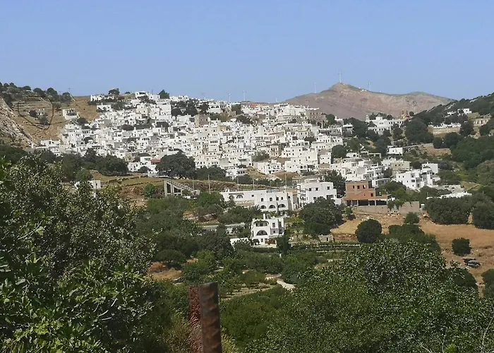 דירה με θέα το χωριό & το όρος ζευς! Apérathos