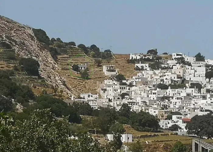 με θέα το χωριό & το όρος ζευς! דירה Apérathos