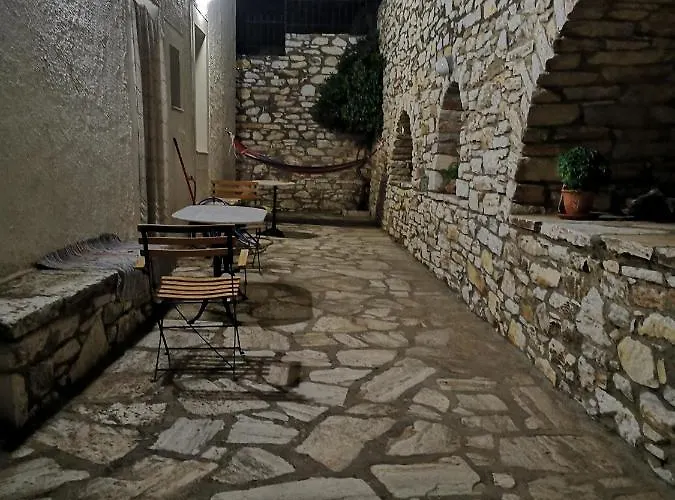 με θέα το χωριό & το όρος ζευς! דירה